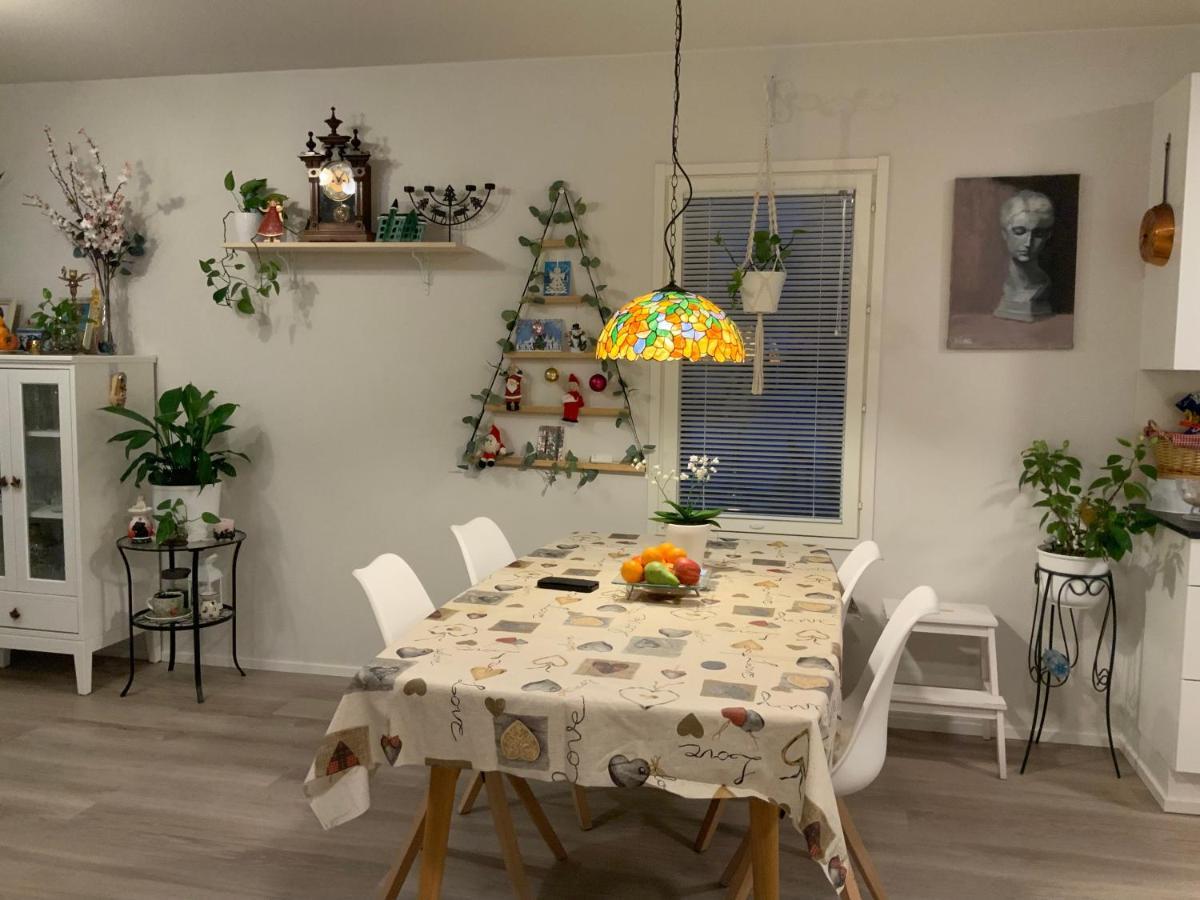 Private Room In The Shared Detached House. Вантаа Екстер'єр фото
